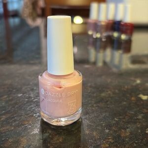 Dazzle Dry nail polish - Mind Your Mani